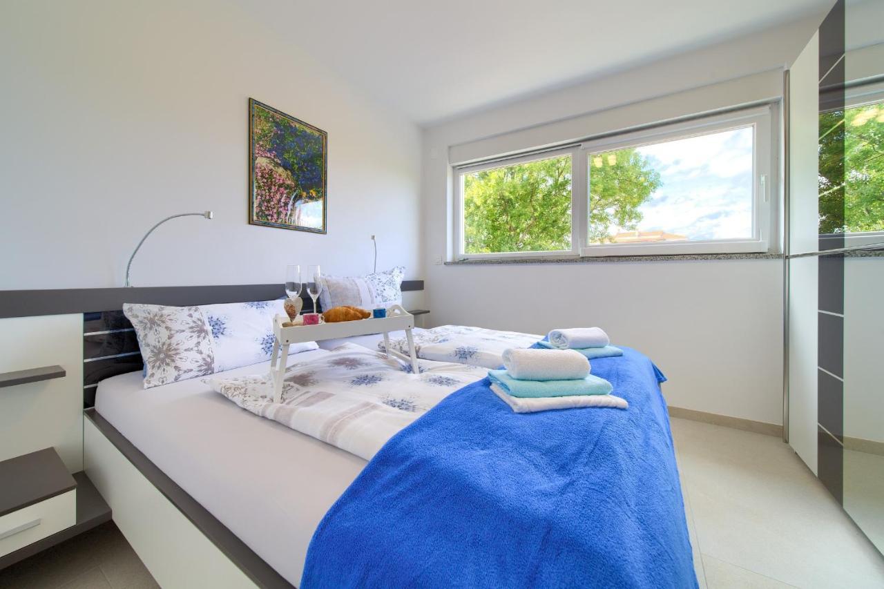 Villa Helines***** Linardići المظهر الخارجي الصورة